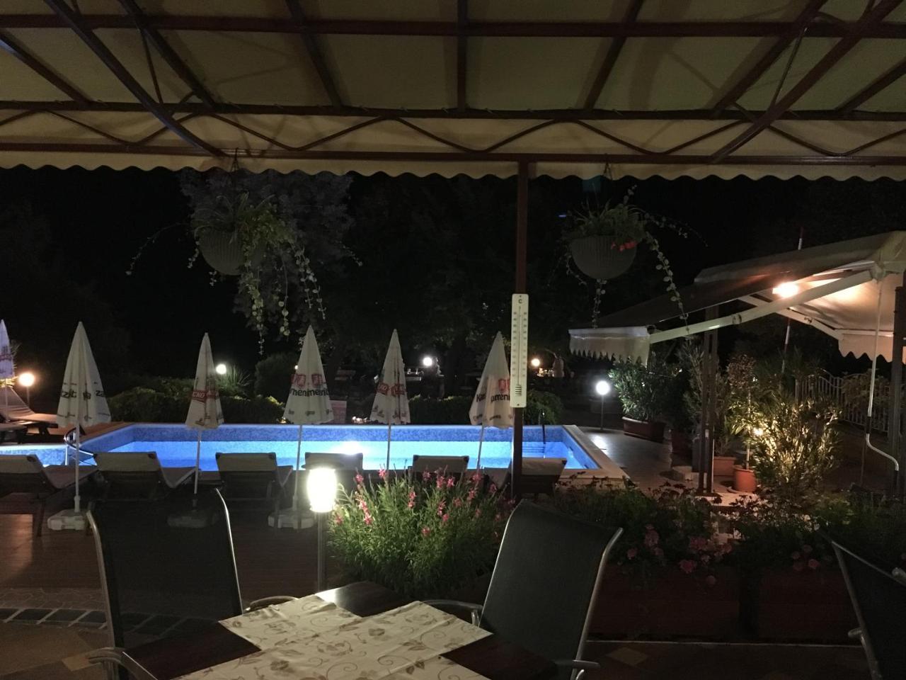 Hotel Capri Nesebar Exteriér fotografie